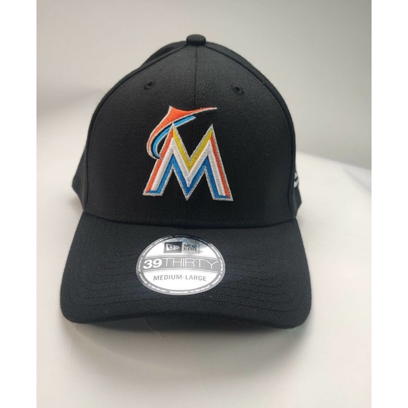 New Era 39Thirty Miami Marlins Team Classic Fitted Hat Black Size